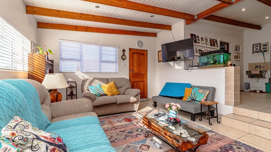 3 Bedroom Property for Sale in Gansbaai Central Western Cape